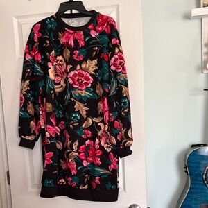 SHEIN Black Floral Long Sleeve Dress